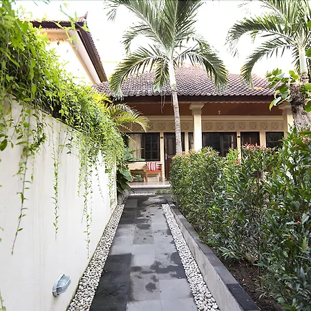 Sari Indah Cottages