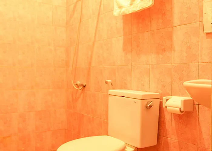 Guest house Sari Indah 2*