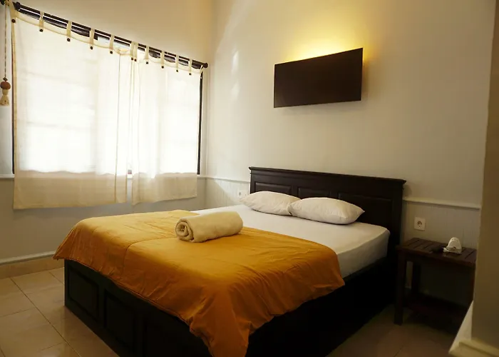 Sari Indah Guest house Kuta (Bali)