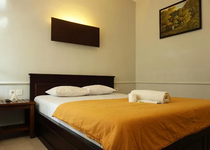 Sari Indah Guest house Kuta (Bali)